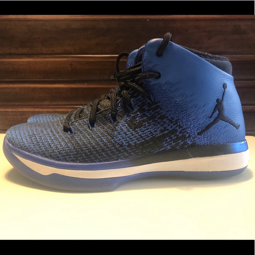 Air Jordan XXXI BG sneakers Royal Blue & Black